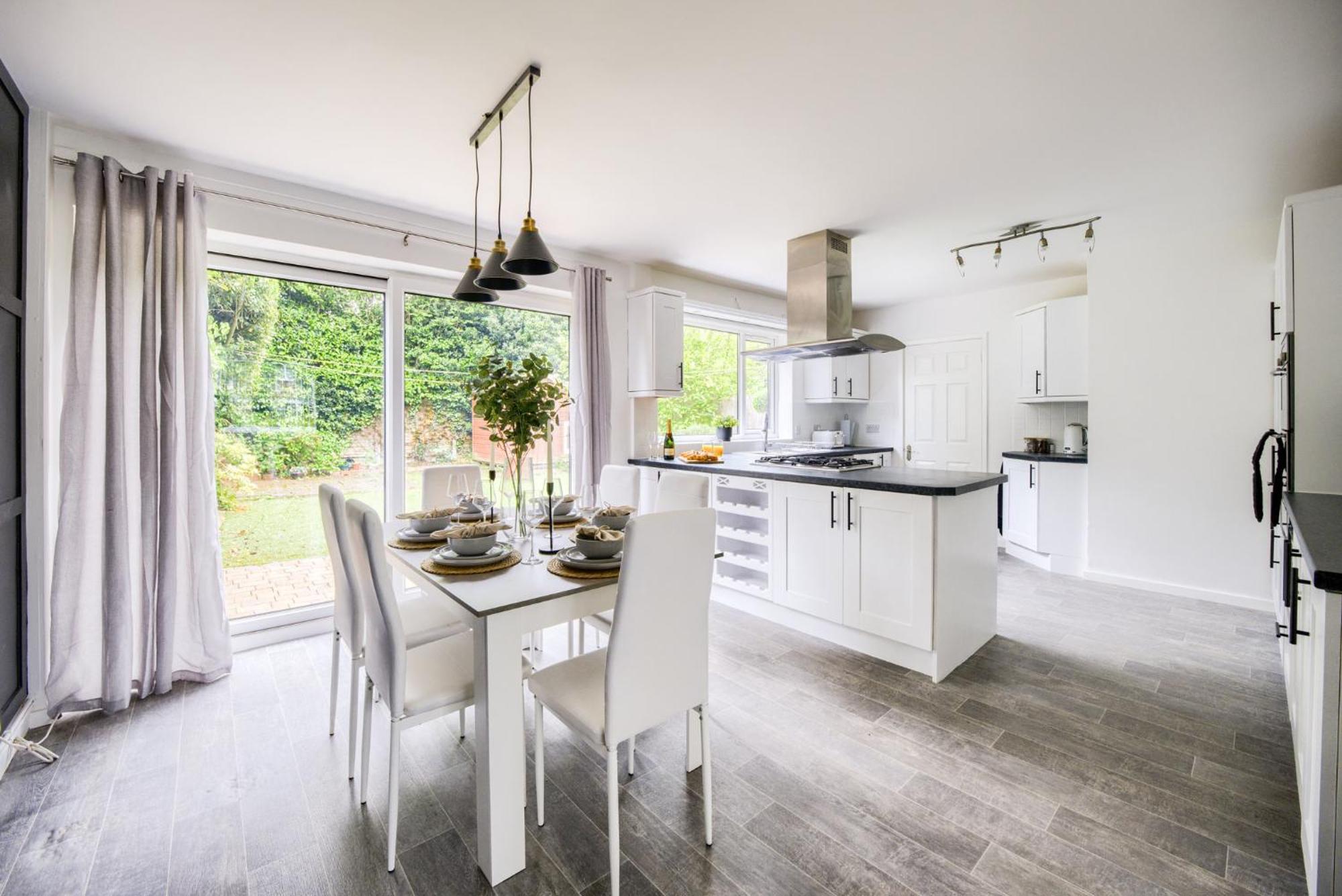 Large House Contractors Nec Airport Hs2 Holiday home *